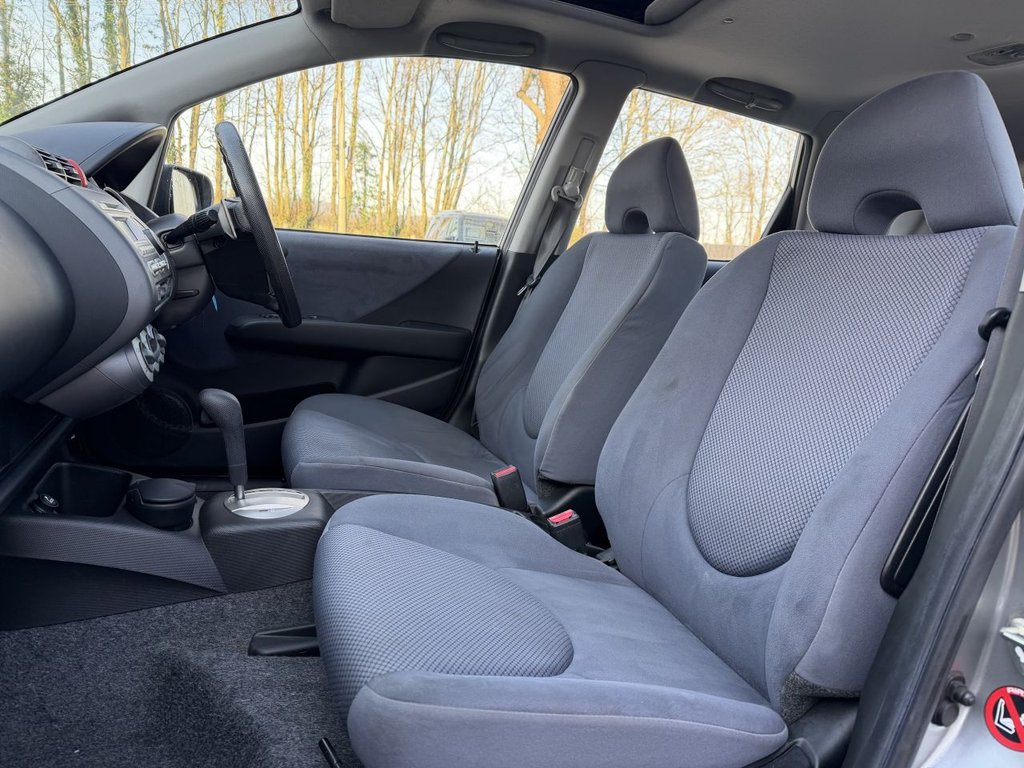 Used Honda Jazz 2016 for sale - 76934784: Photo 15