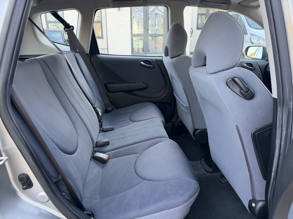 Used Honda Jazz 2016 for sale - 76934784: Photo 16