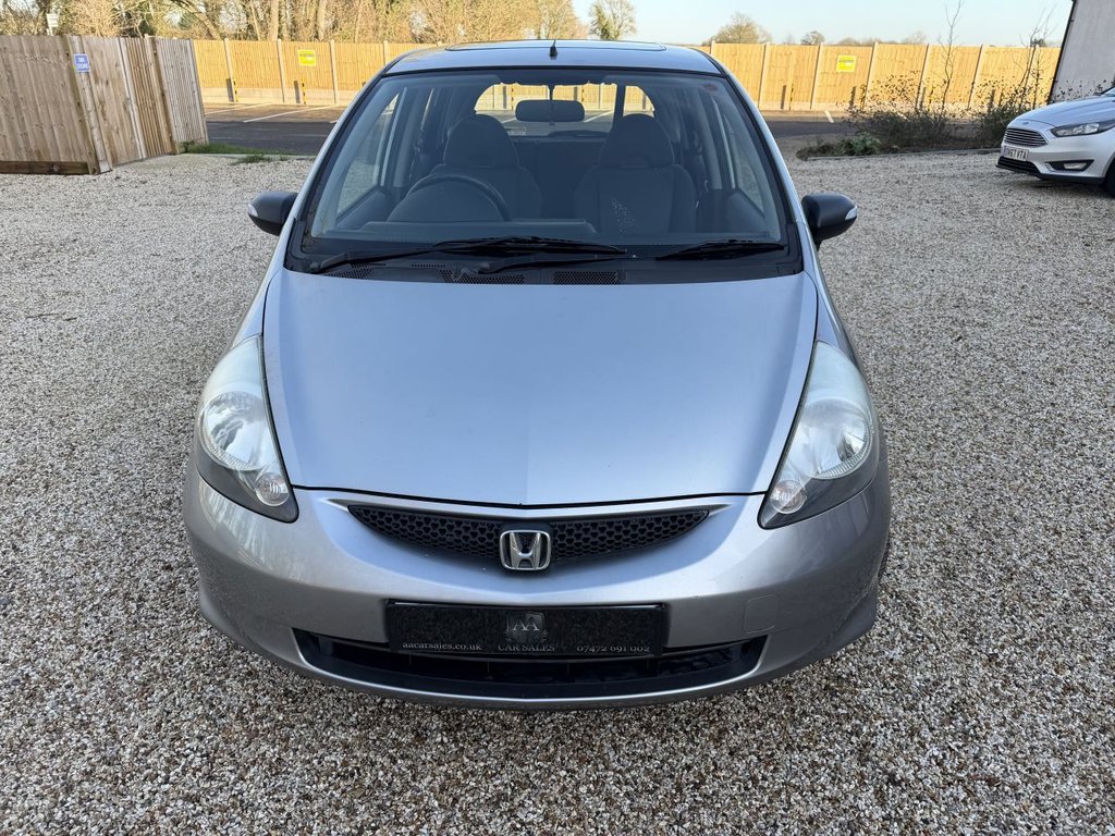 Used Honda Jazz 2016 for sale - 76934784: Photo 4