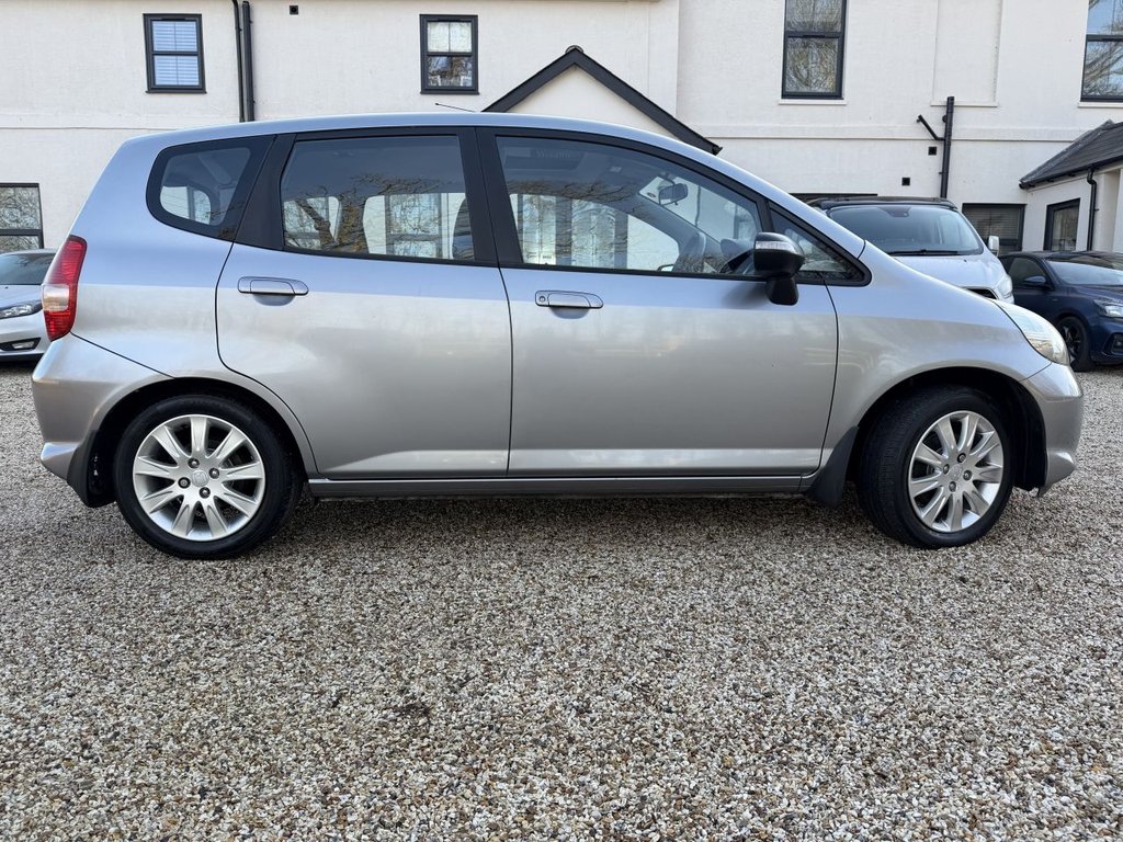 Used Honda Jazz 2016 for sale - 76934784: Photo 9