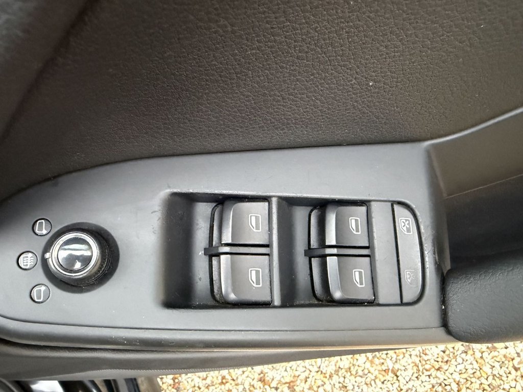 Used Audi A4 2011 for sale - 76654595: Photo 30