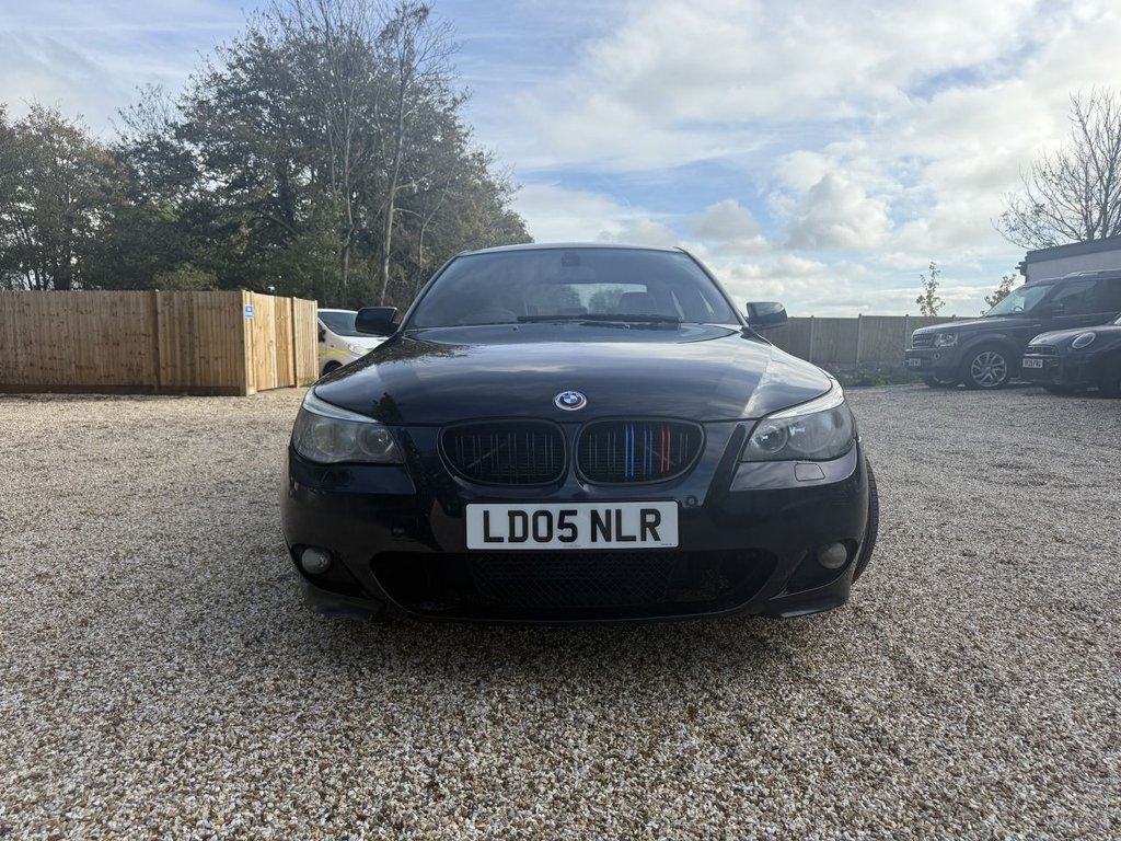 Used BMW 5 Series 2005 for sale - 76376351: Photo 2