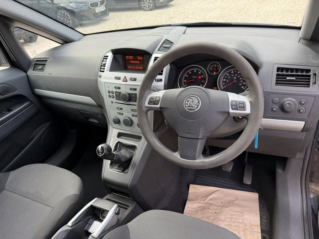 Used Vauxhall Zafira 2010 for sale - 77064958: Photo 16