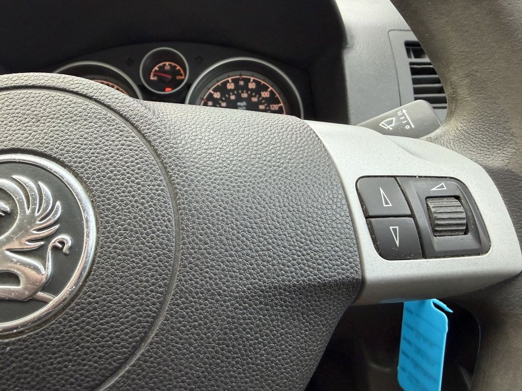 Used Vauxhall Zafira 2010 for sale - 77064958: Photo 19