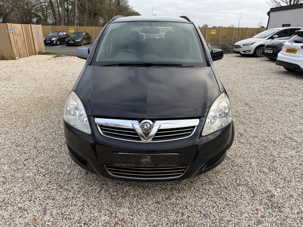 Used Vauxhall Zafira 2010 for sale - 77064958: Photo 2