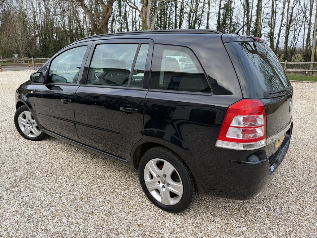 Used Vauxhall Zafira 2010 for sale - 77064958: Photo 5
