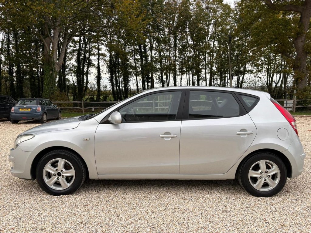 Used Hyundai i30 2009 for sale - 76654305: Photo 16