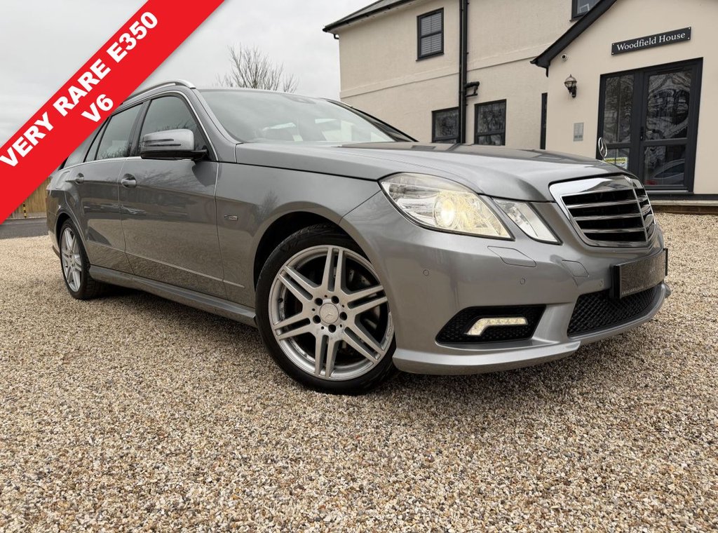 Used Mercedes-Benz E Class 2010 for sale - 76923362: Photo 1