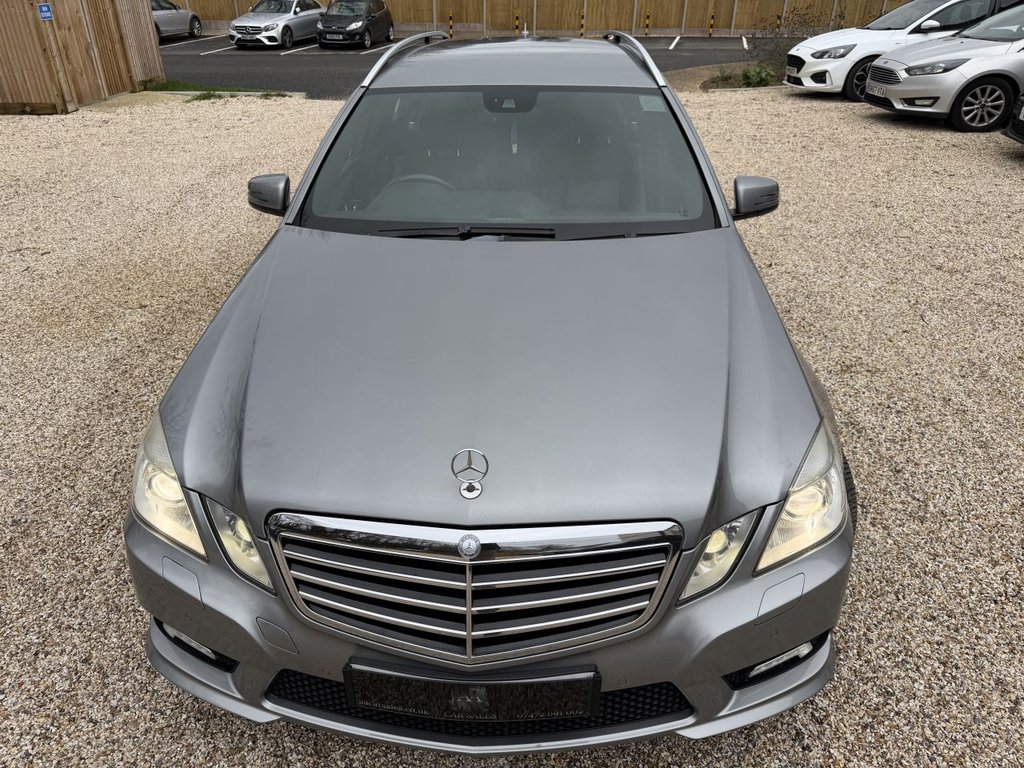 Used Mercedes-Benz E Class 2010 for sale - 76923362: Photo 12