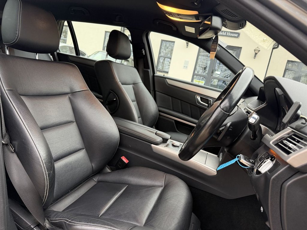 Used Mercedes-Benz E Class 2010 for sale - 76923362: Photo 14