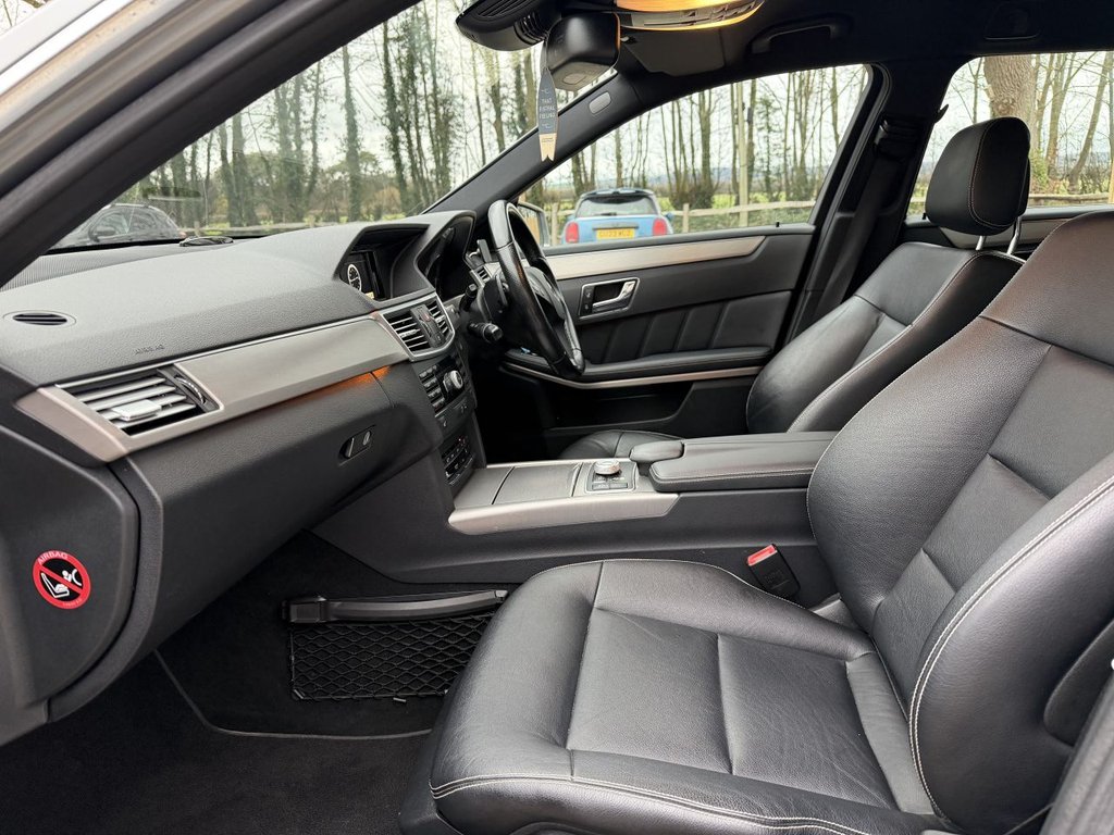 Used Mercedes-Benz E Class 2010 for sale - 76923362: Photo 16