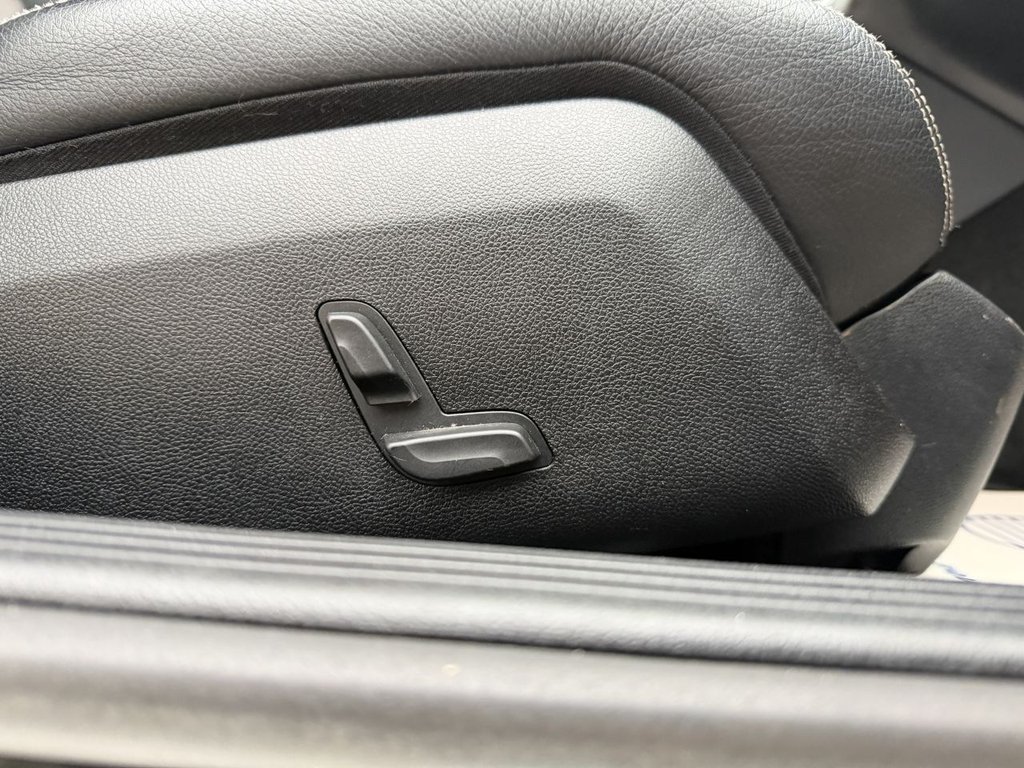 Used Mercedes-Benz E Class 2010 for sale - 76923362: Photo 31