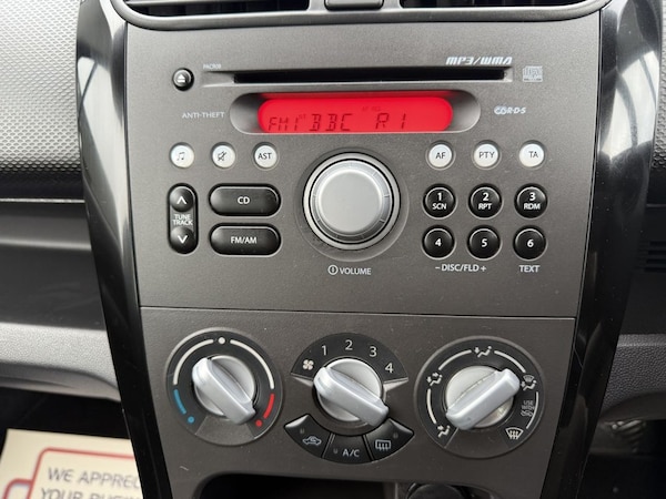 Used Suzuki Splash 2014 for sale - 76322992: Photo 17
