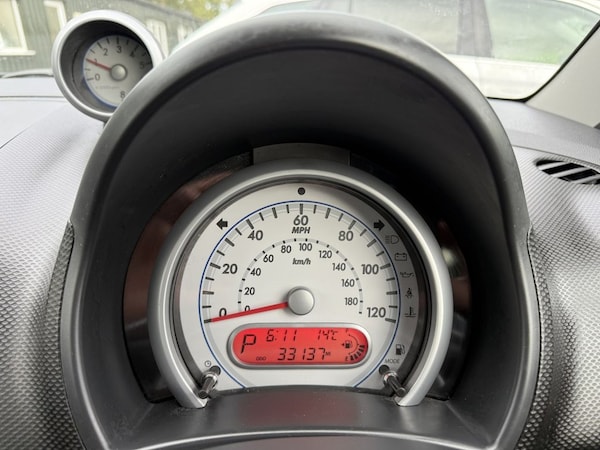 Used Suzuki Splash 2014 for sale - 76322992: Photo 19