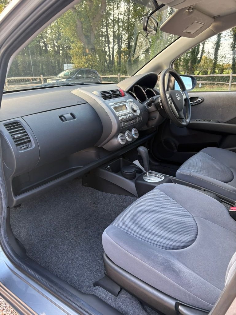 Used Honda Jazz 2008 for sale - 76430416: Photo 24