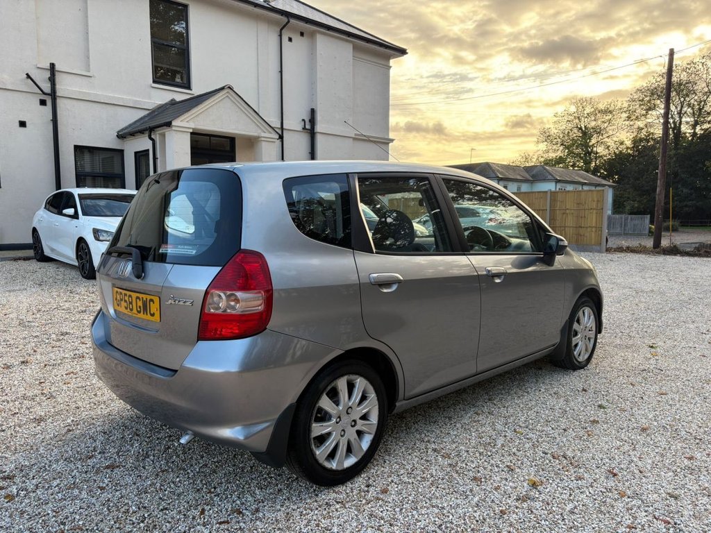 Used Honda Jazz 2008 for sale - 76430416: Photo 6