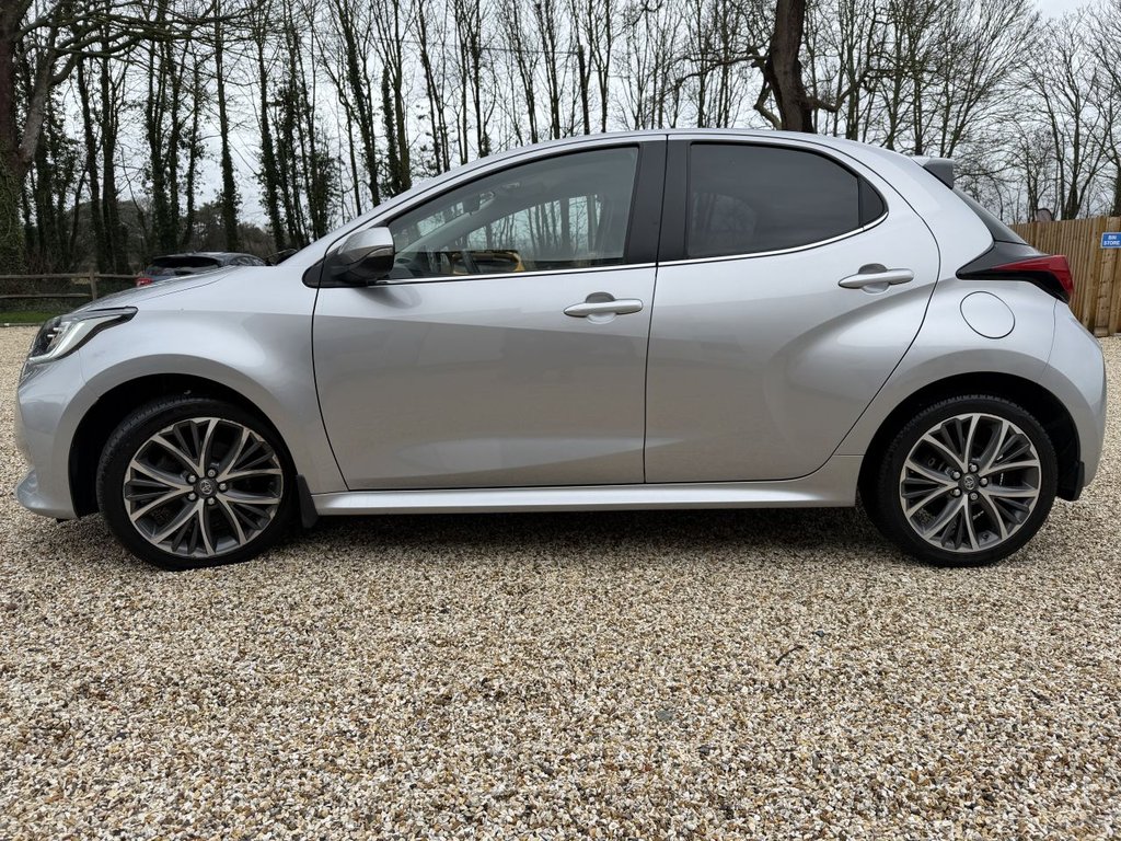 Used Toyota Yaris 2021 for sale - 77451844: Photo 9