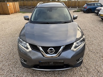 Used Nissan X-Trail 2017 for sale - 76848112: Photo