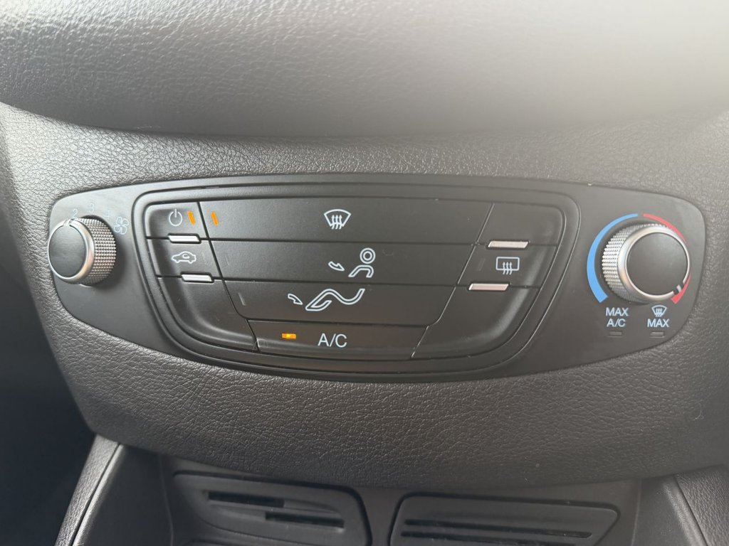 Used Ford Transit Courier 2017 for sale - 77765574: Photo 22