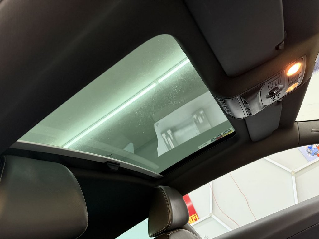 Used Volkswagen Scirocco 2010 for sale - 76655302: Photo 18