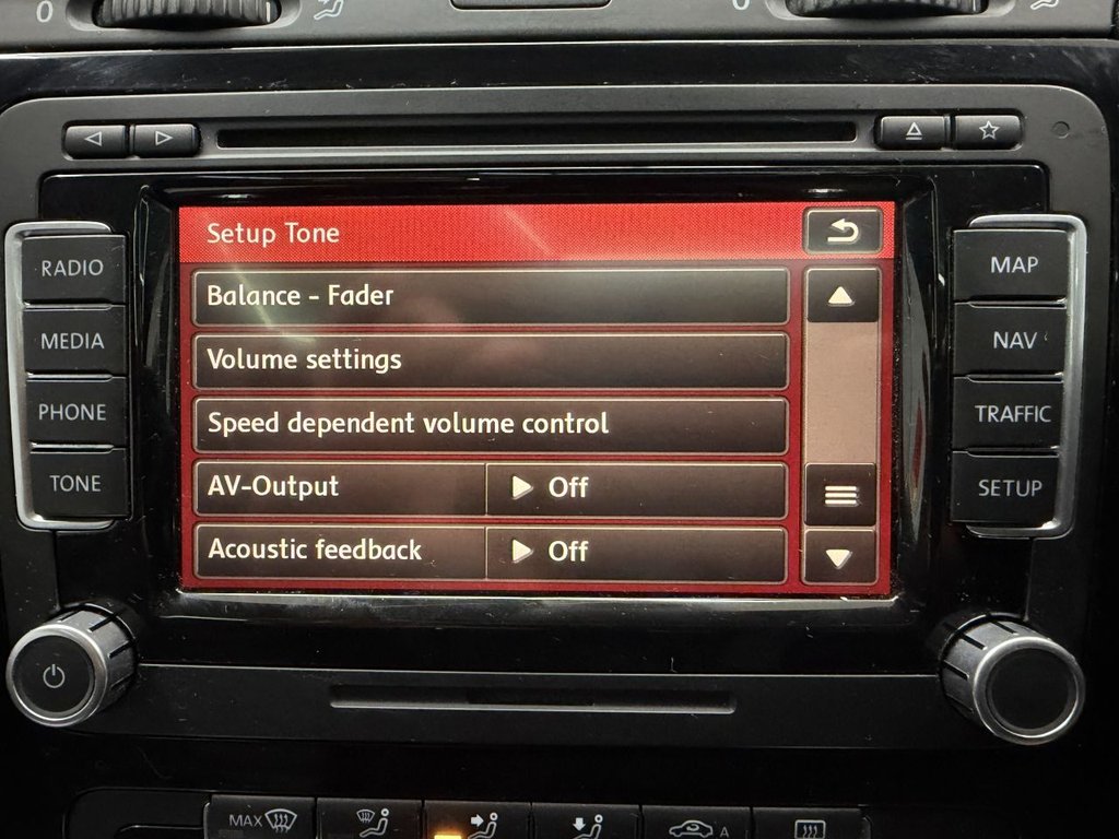 Used Volkswagen Scirocco 2010 for sale - 76655302: Photo 28