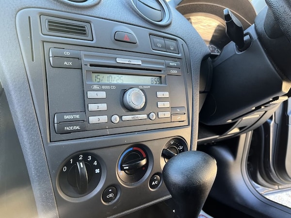 Used Ford Fusion 2007 for sale - 76279832: Photo 26