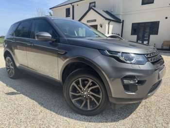 2017 (17) - 2.0 TD4 SE Tech SUV 5dr Diesel Manual 4WD Euro 6 (s/s) (180 ps)