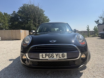 Used MINI Hatch 2017 for sale - 79104132: Photo