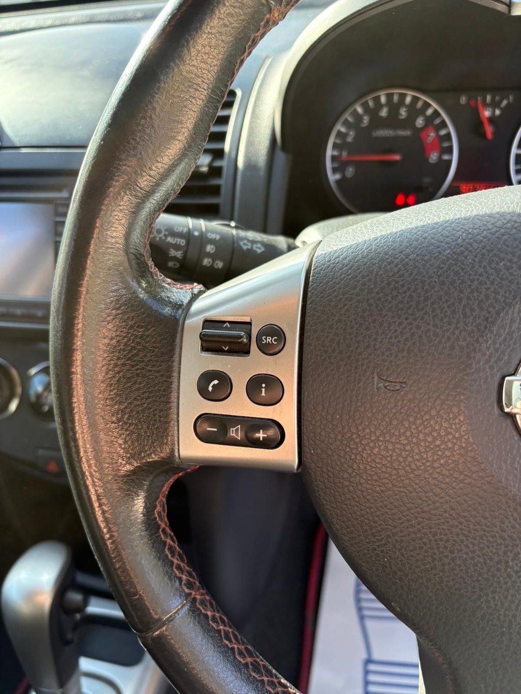 Used Nissan Note 2010 for sale - 76520401: Photo 12