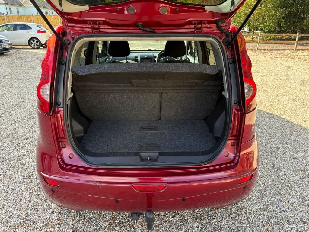 Used Nissan Note 2010 for sale - 76520401: Photo 13