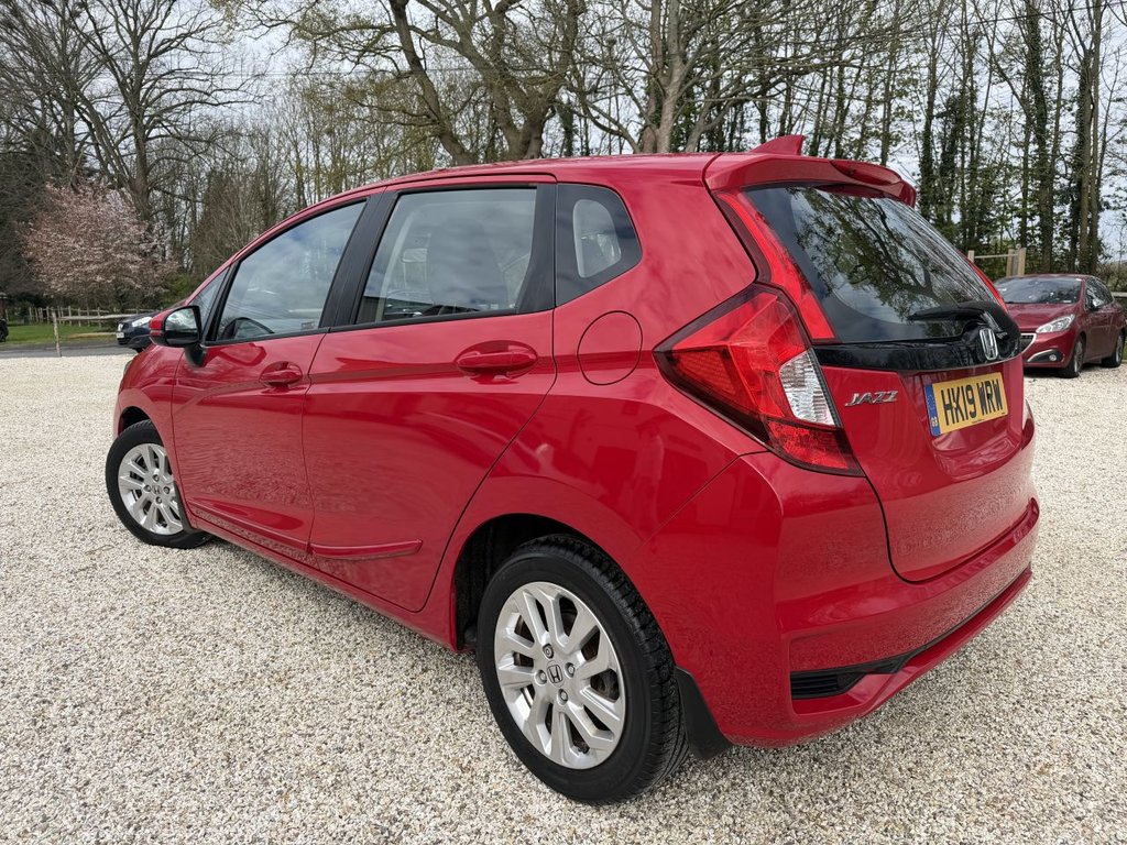 Used Honda Jazz 2019 for sale - 78110189: Photo 10