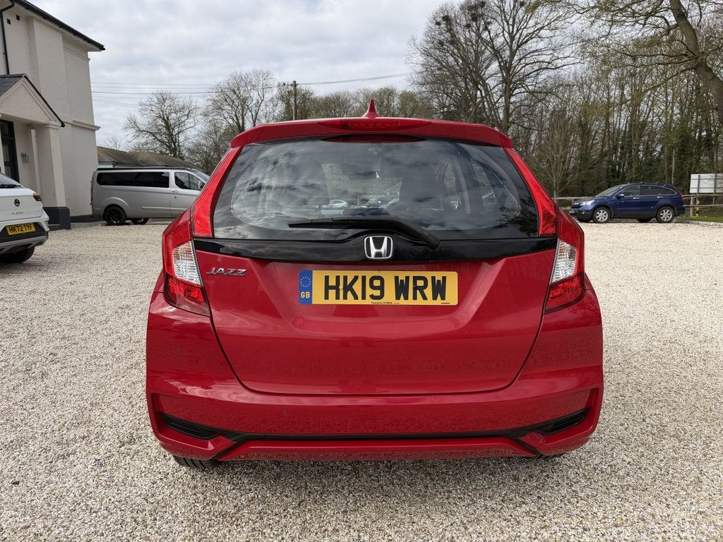 Used Honda Jazz 2019 for sale - 78110189: Photo 11