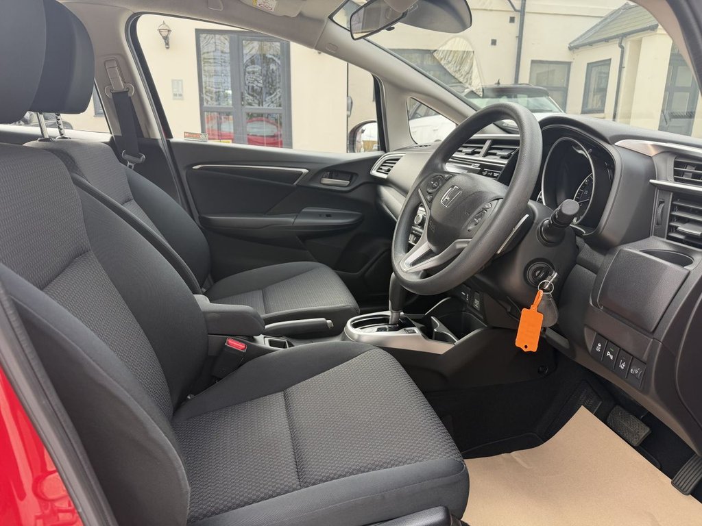 Used Honda Jazz 2019 for sale - 78110189: Photo 15