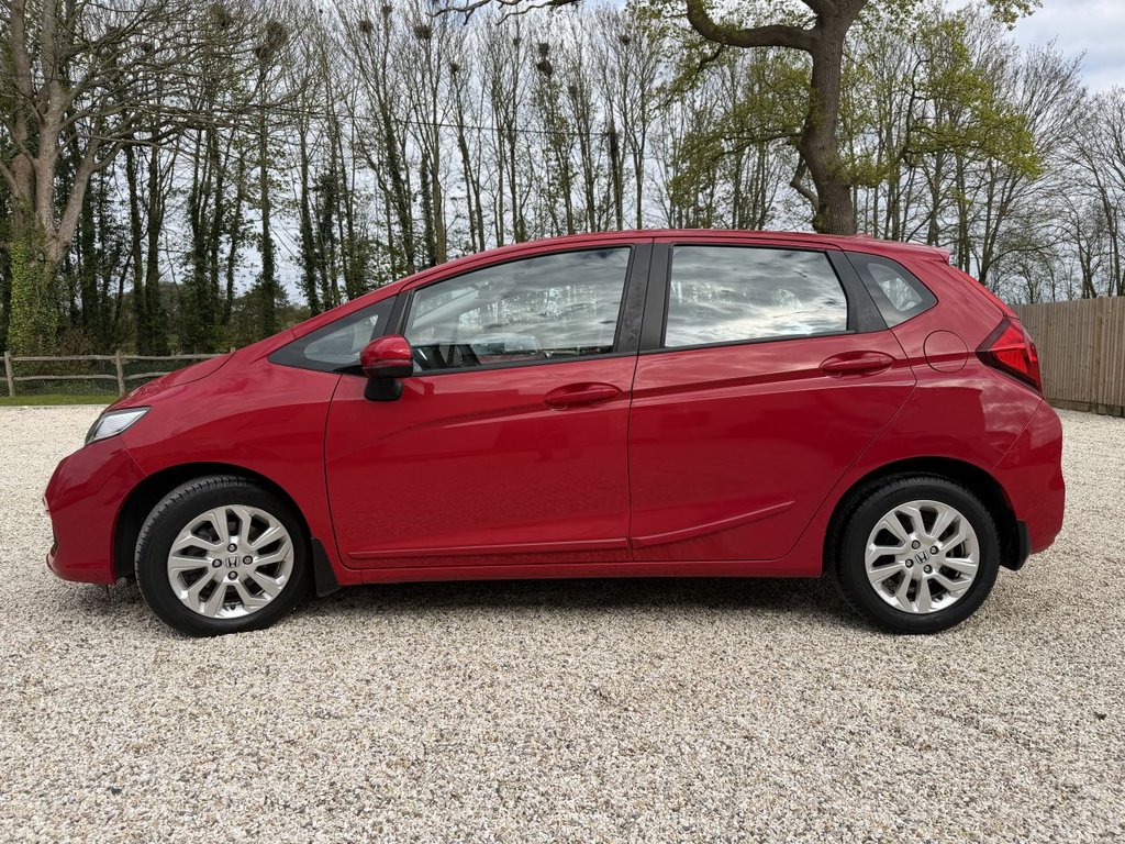 Used Honda Jazz 2019 for sale - 78110189: Photo 9