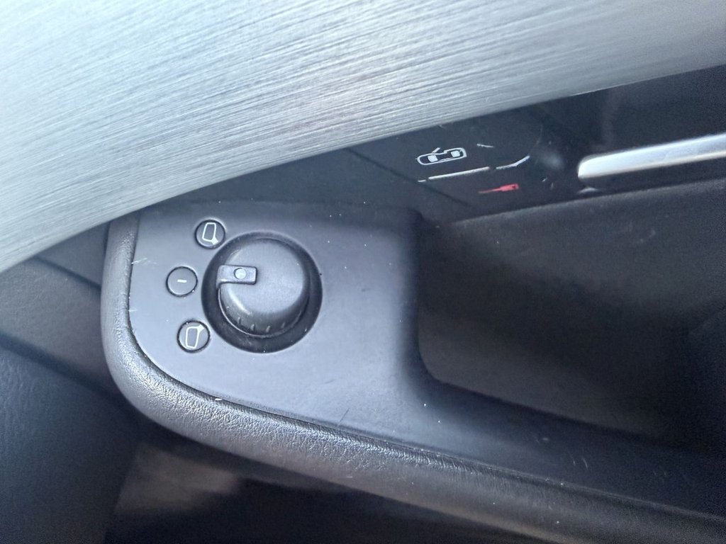 Used Audi A4 2006 for sale - 77313532: Photo 2