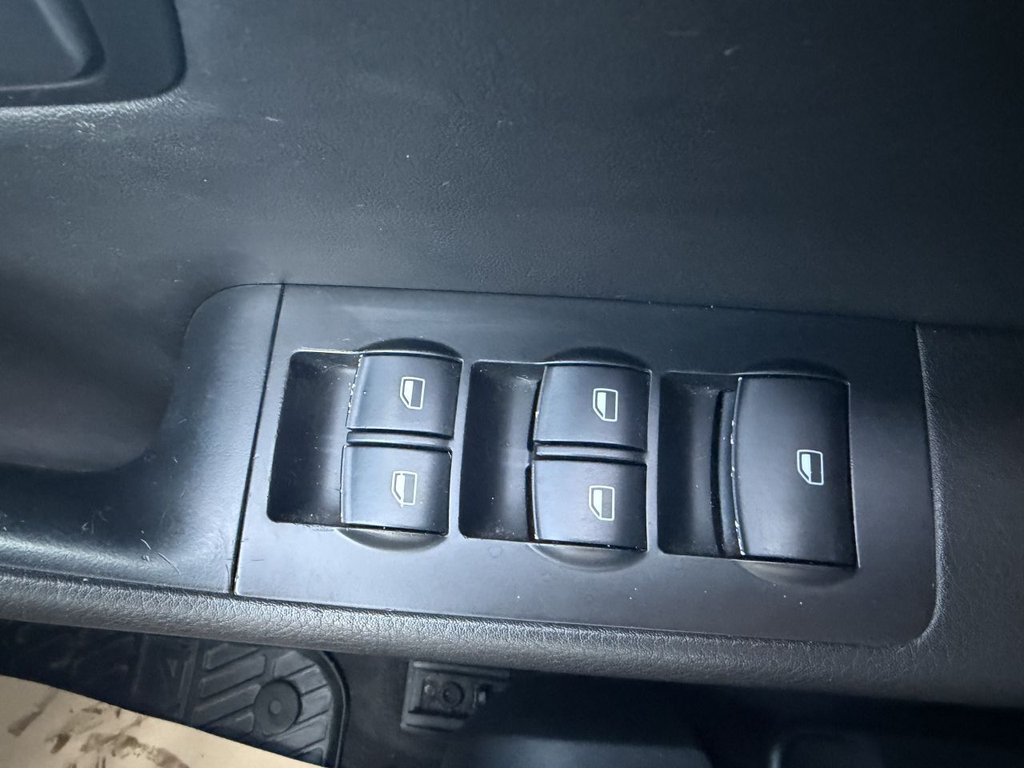 Used Audi A4 2006 for sale - 77313532: Photo 4