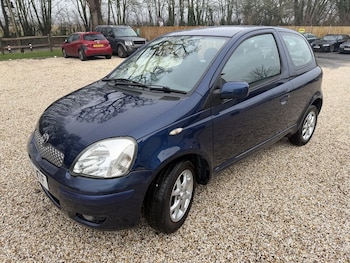 Used Toyota Yaris 2005 for sale - 77451632: Photo