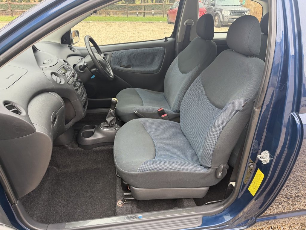 Used Toyota Yaris 2005 for sale - 77451632: Photo 9