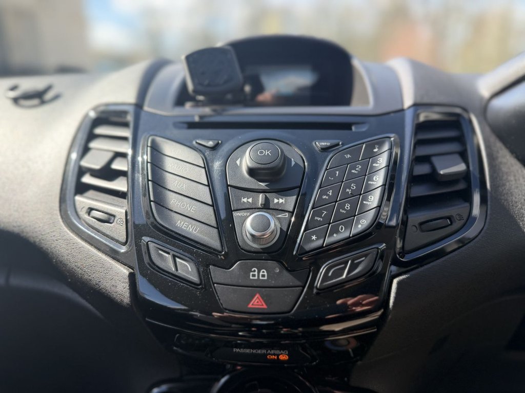 Used Ford Fiesta 2014 for sale - 78030240: Photo 22