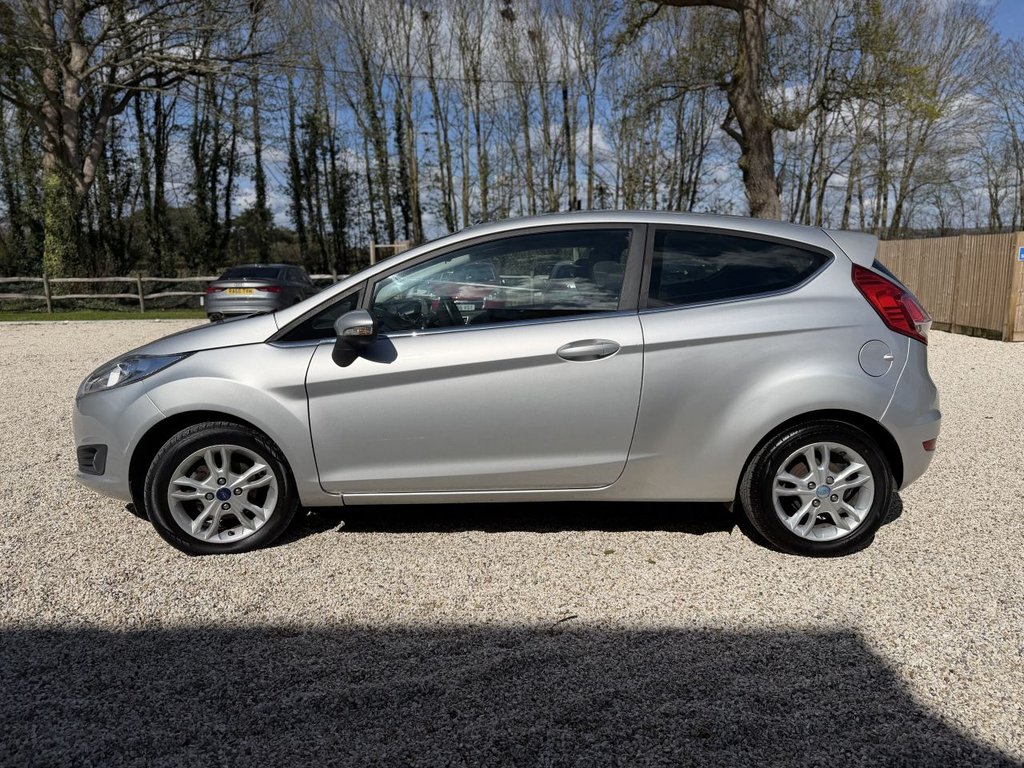 Used Ford Fiesta 2014 for sale - 78030240: Photo 9