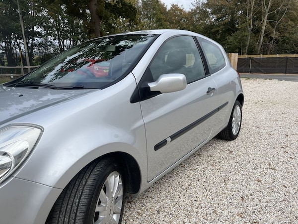 Used Renault Clio 2008 for sale - 76304193: Photo 6