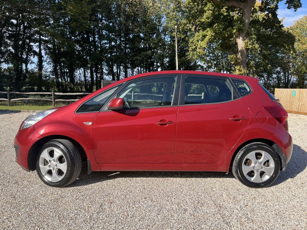 Used Kia Venga 2012 for sale - 76273219: Photo 3