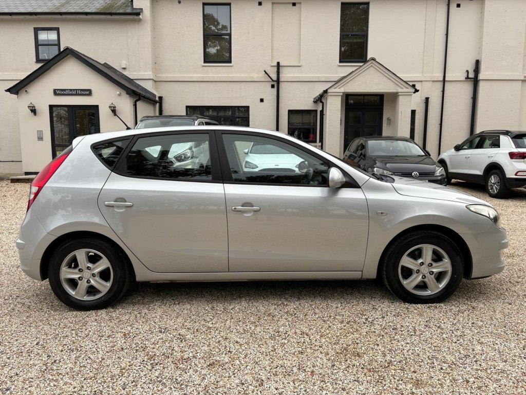 Used Hyundai i30 2009 for sale - 76985749: Photo 10