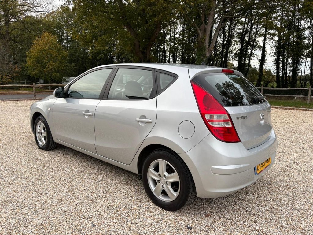 Used Hyundai i30 2009 for sale - 76985749: Photo 13