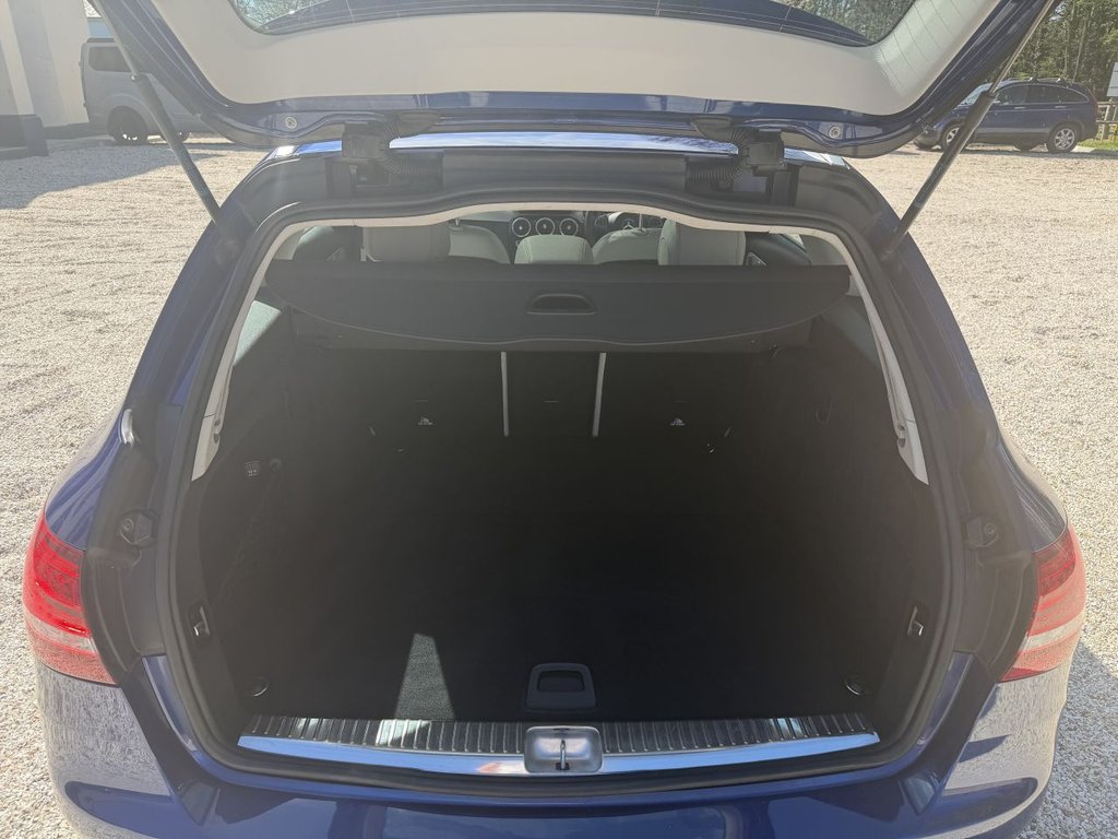 Used Mercedes-Benz C Class 2017 for sale - 78153729: Photo 35