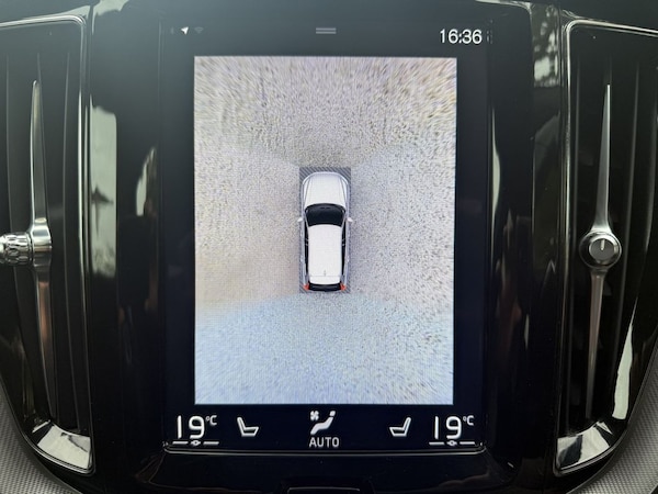 Used Volvo XC60 2020 for sale - 76303938: Photo 18