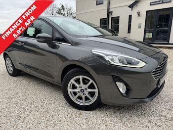 Used Ford Fiesta 2017 for sale - 76273230: Photo