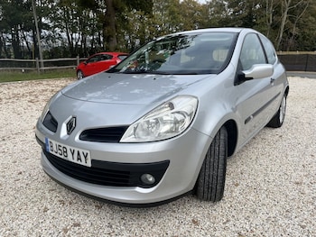 Used Renault Clio 2008 for sale - 76454116: Photo