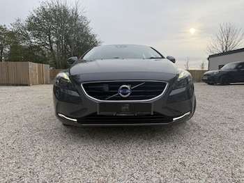 Used Volvo V40 2014 for sale - 78425782: Photo