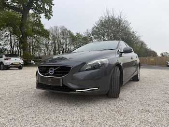 Used Volvo V40 2014 for sale - 78425782: Photo